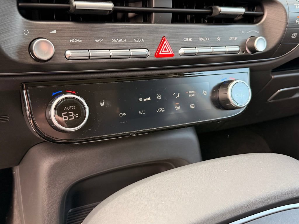 New 2027 Hyundai Palisade SEL Premium FWD image 16