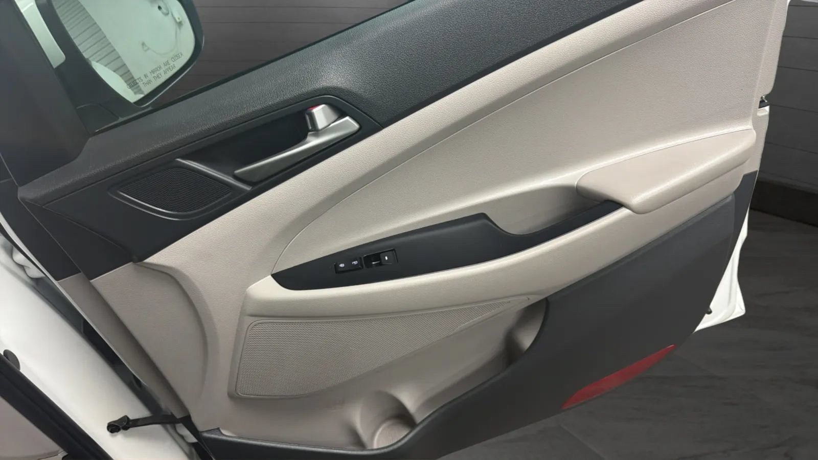 Used 2017 Hyundai Tucson SE w/ SE Popular Package 02 FWD image 17
