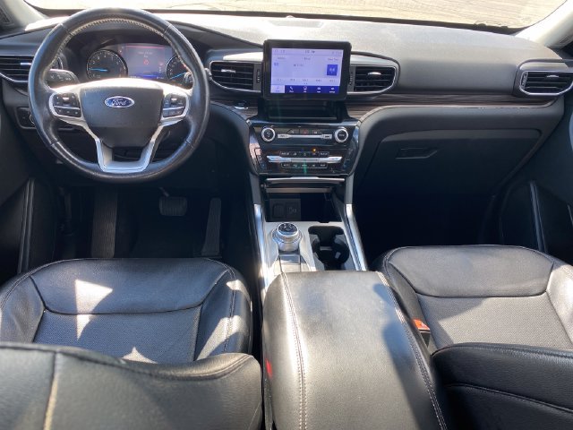 Used 2023 Ford Explorer Limited AWD/4WD image 5