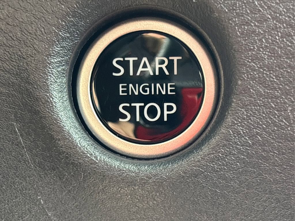 New 2025 Nissan Frontier PRO-4X image 25