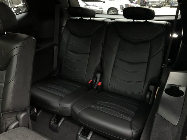 Certified 2024 Cadillac XT6 Sport w/ Platinum Package image 33