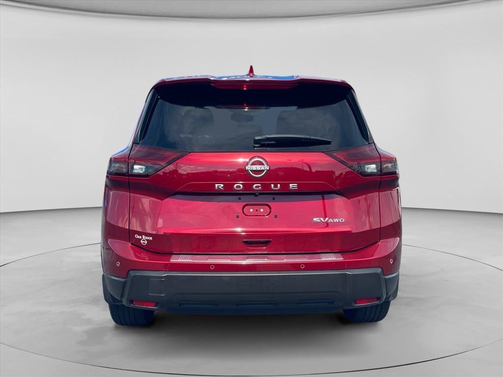 Used 2024 Nissan Rogue SV AWD/4WD image 6