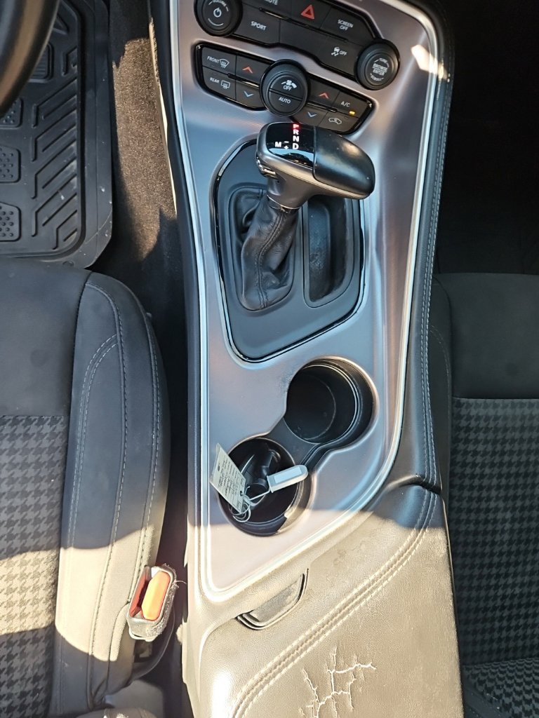 Used 2019 Dodge Challenger SXT RWD image 19