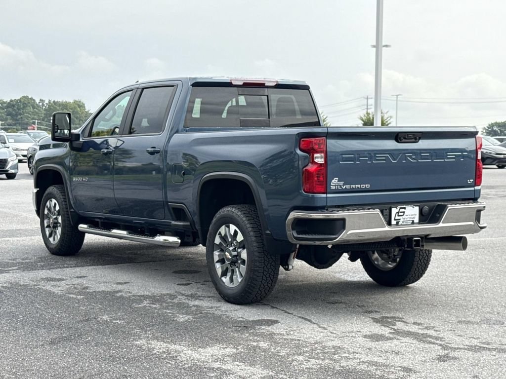 New 2026 Chevrolet Silverado 3500 LT w/ Leather Package AWD/4WD image 14