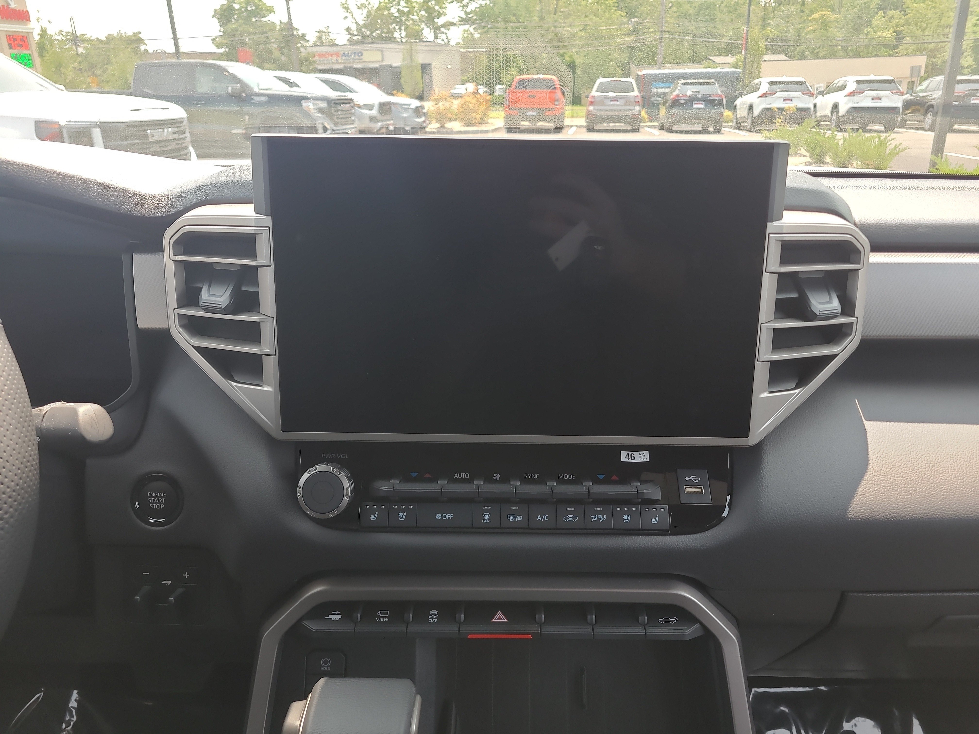 Certified 2026 Toyota Tundra Limited AWD/4WD image 19
