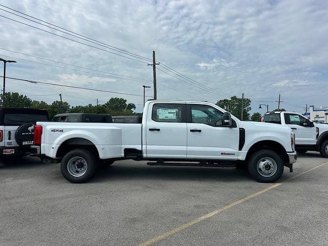New 2027 Ford F350 XL w/ XL Chrome Package AWD/4WD image 8