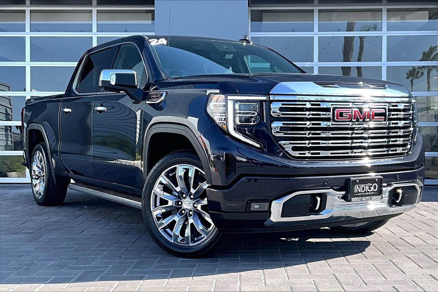 Used 2024 GMC Sierra 1500 Denali image 3