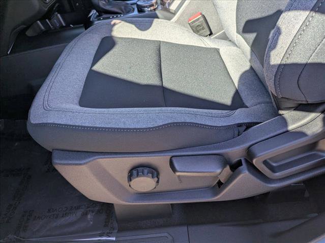 New 2025 Ford Bronco 4-Door image 4