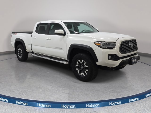 Used 2023 Toyota Tacoma TRD Off-Road w/ TRD Premium Off Road Package AWD/4WD image 3
