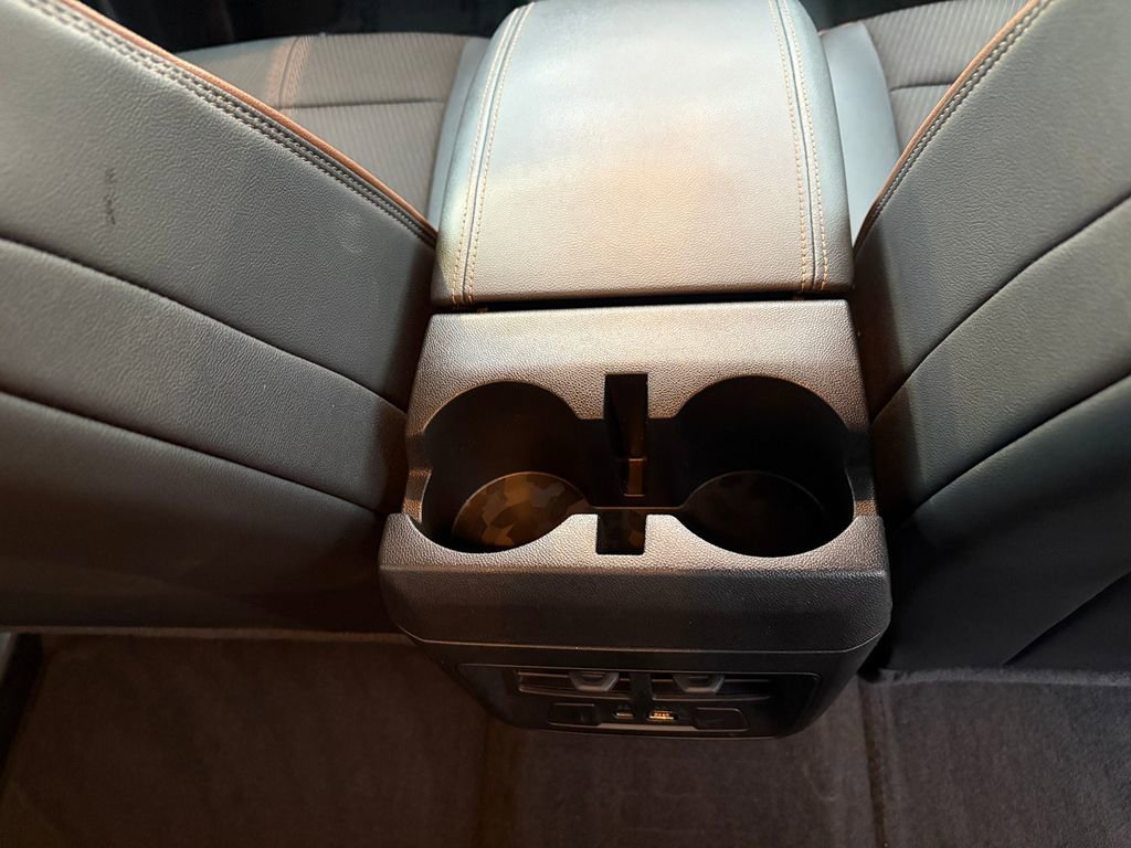 Used 2024 GMC Canyon AT4 image 23