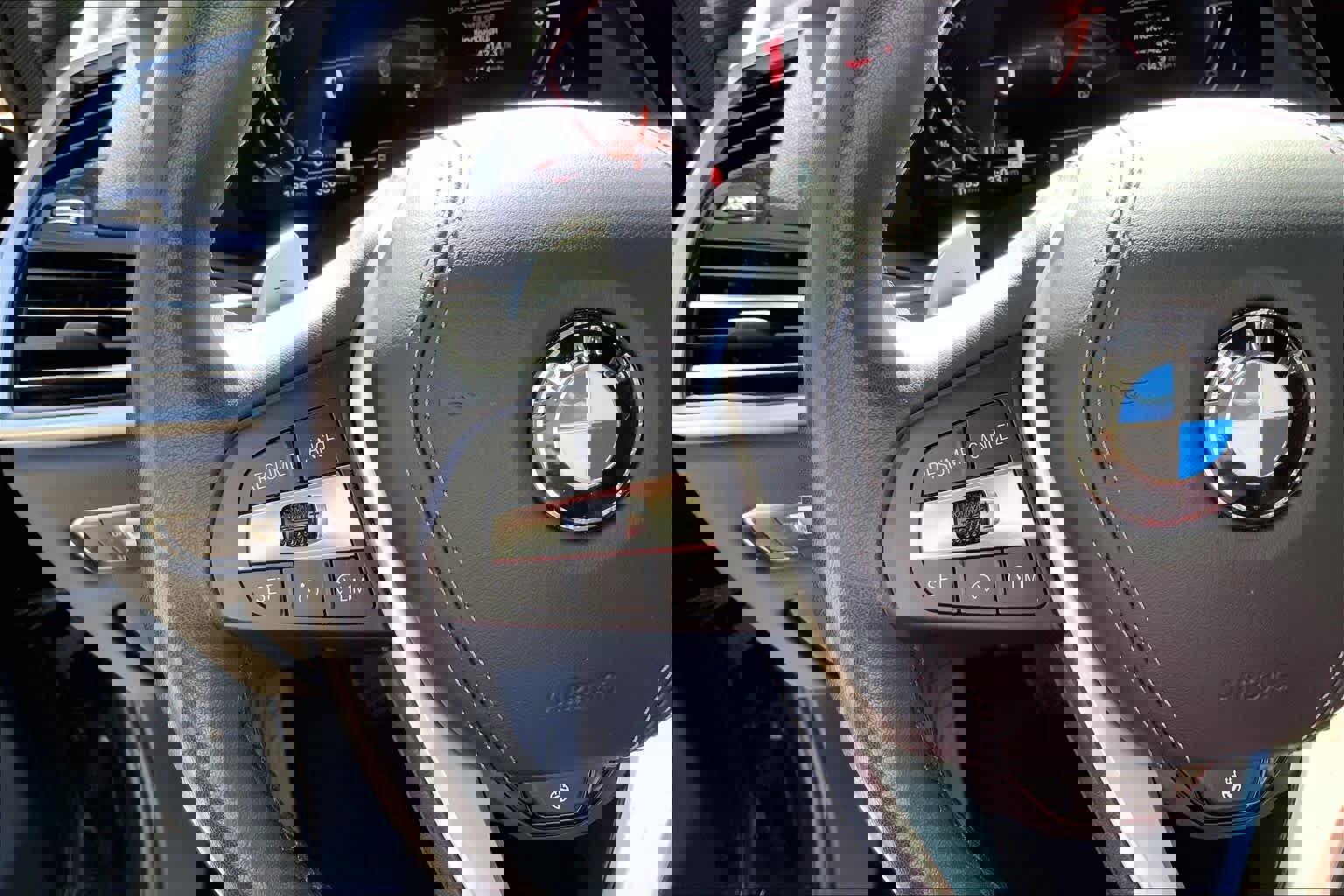 Used 2023 BMW X5 xDrive40i w/ Premium Package image 22