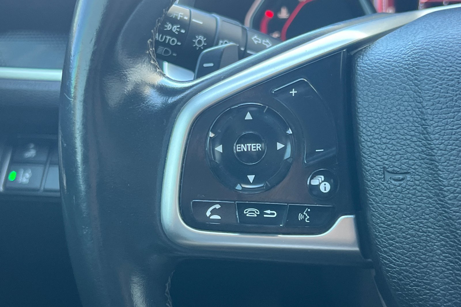 Used 2019 Honda Civic Sport image 25
