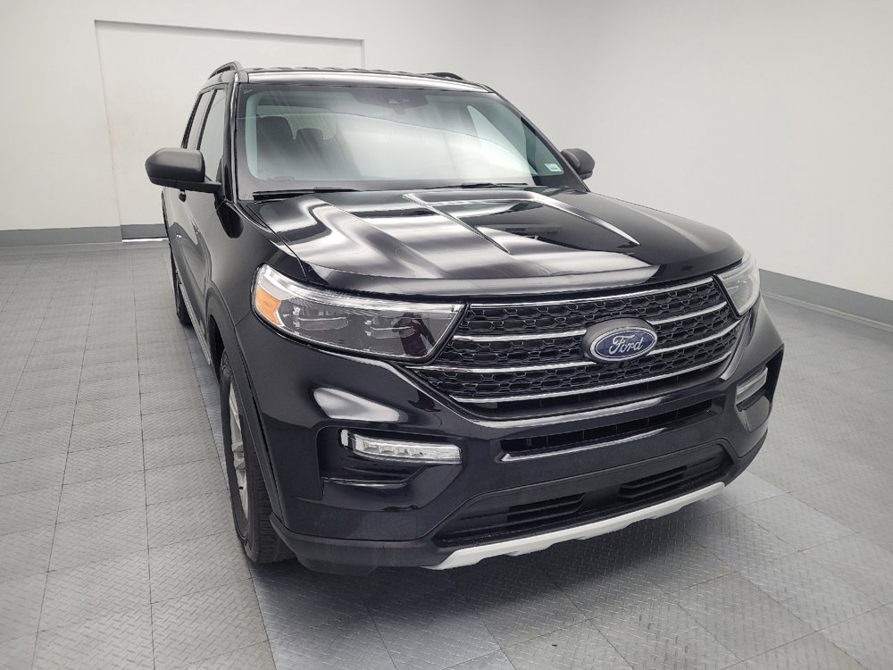 Used 2023 Ford Explorer XLT w/ Equipment Group 202A image 14