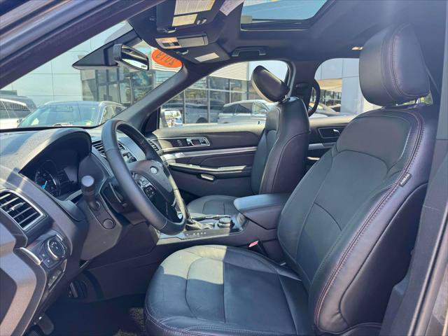Used 2019 Ford Explorer Sport w/ Equipment Group 401A AWD/4WD image 16