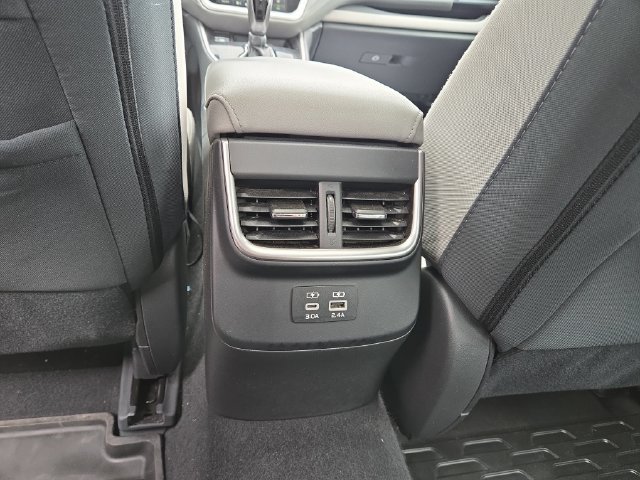 Used 2025 Subaru Legacy Premium AWD/4WD image 31