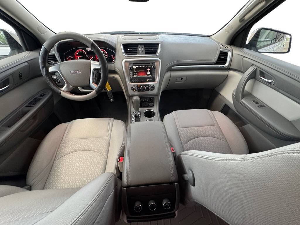 Used 2016 GMC Acadia SLE FWD image 11