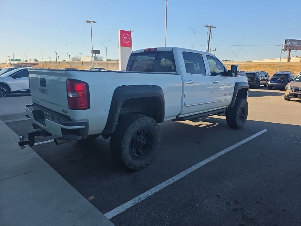 Used 2017 GMC Sierra 2500 SLT image 5