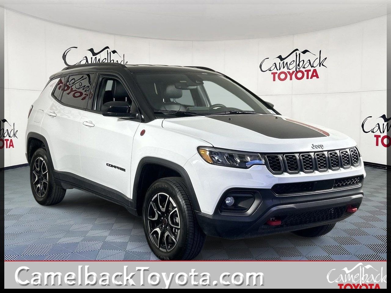 Used 2025 Jeep Compass Trailhawk