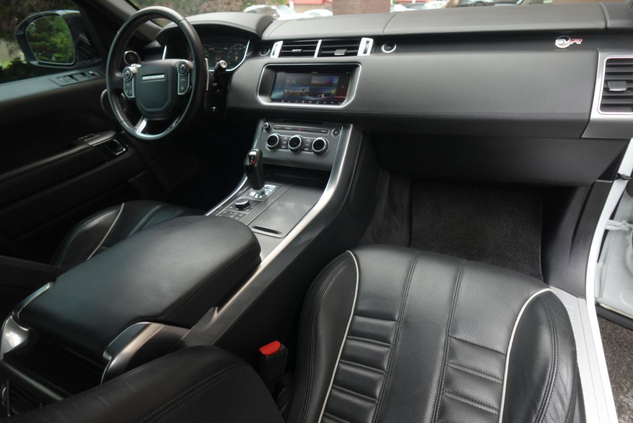 Used 2017 Land Rover Range Rover Sport SVR AWD/4WD image 7