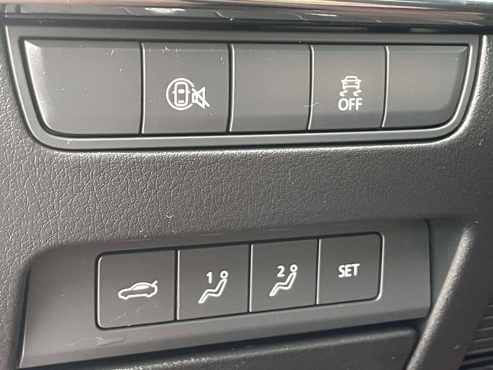 Used 2024 MAZDA MAZDA3 s image 19