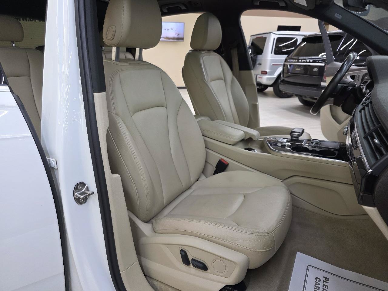 Used 2017 Audi Q7 3.0T Premium AWD/4WD image 20