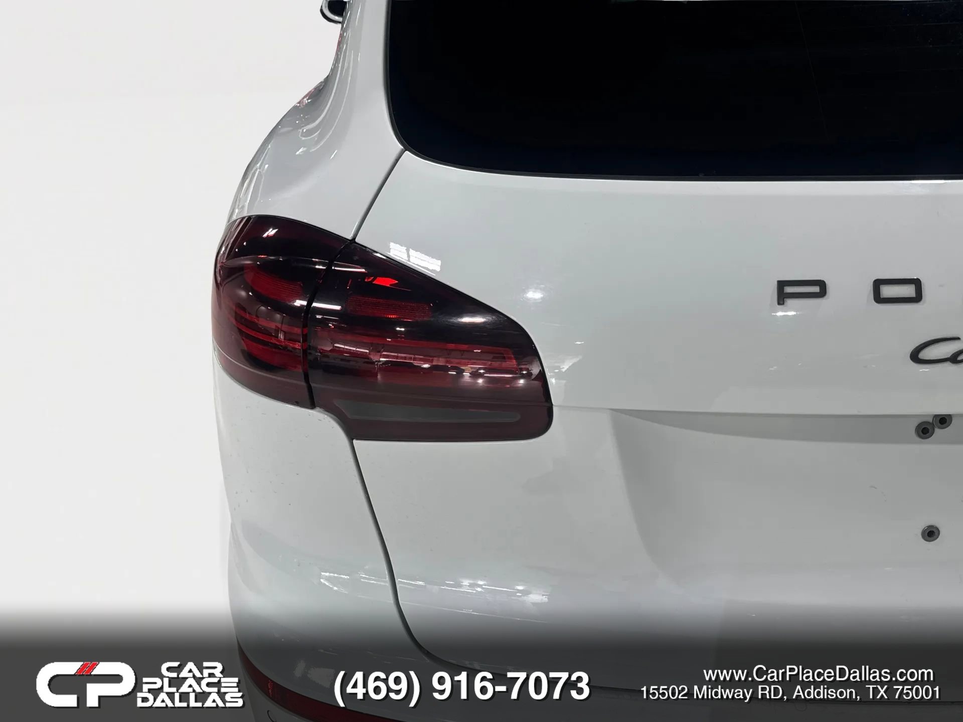 Used 2016 Porsche Cayenne GTS w/ Premium Package Plus image 18