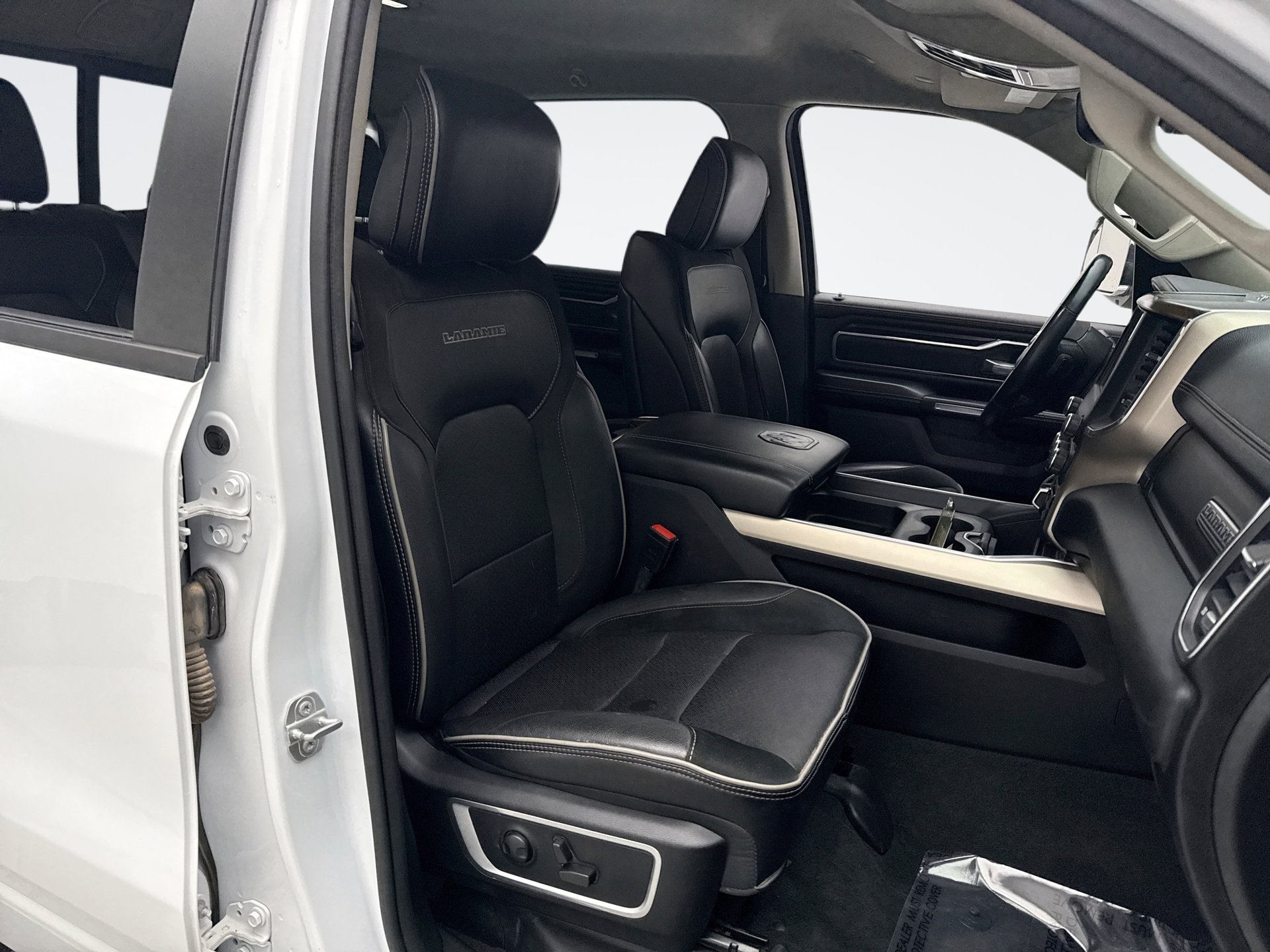 Used 2022 RAM 1500 Laramie image 16