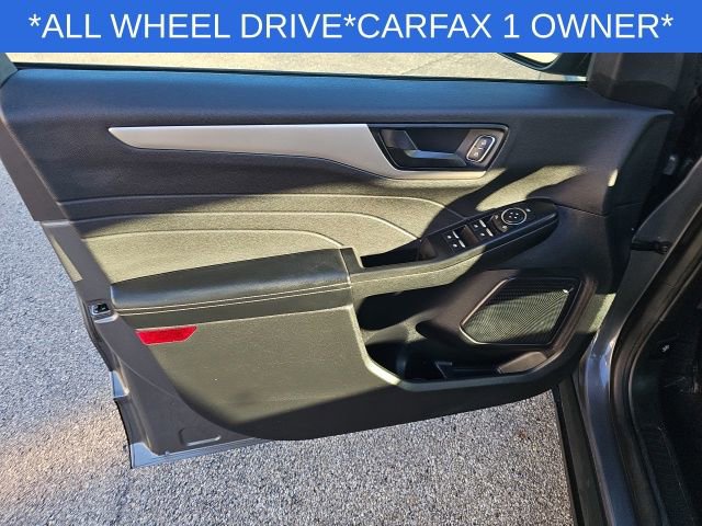 Used 2022 Ford Escape SE AWD/4WD image 24