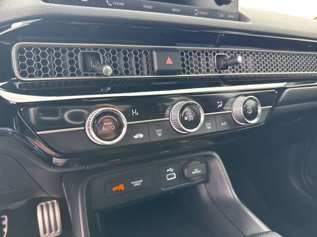 Certified 2024 Honda Civic Sport image 22