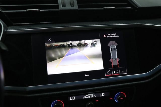 Used 2020 Audi Q3 2.0T Premium AWD/4WD image 25