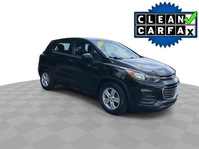 Used 2020 Chevrolet Trax LS FWD image 2