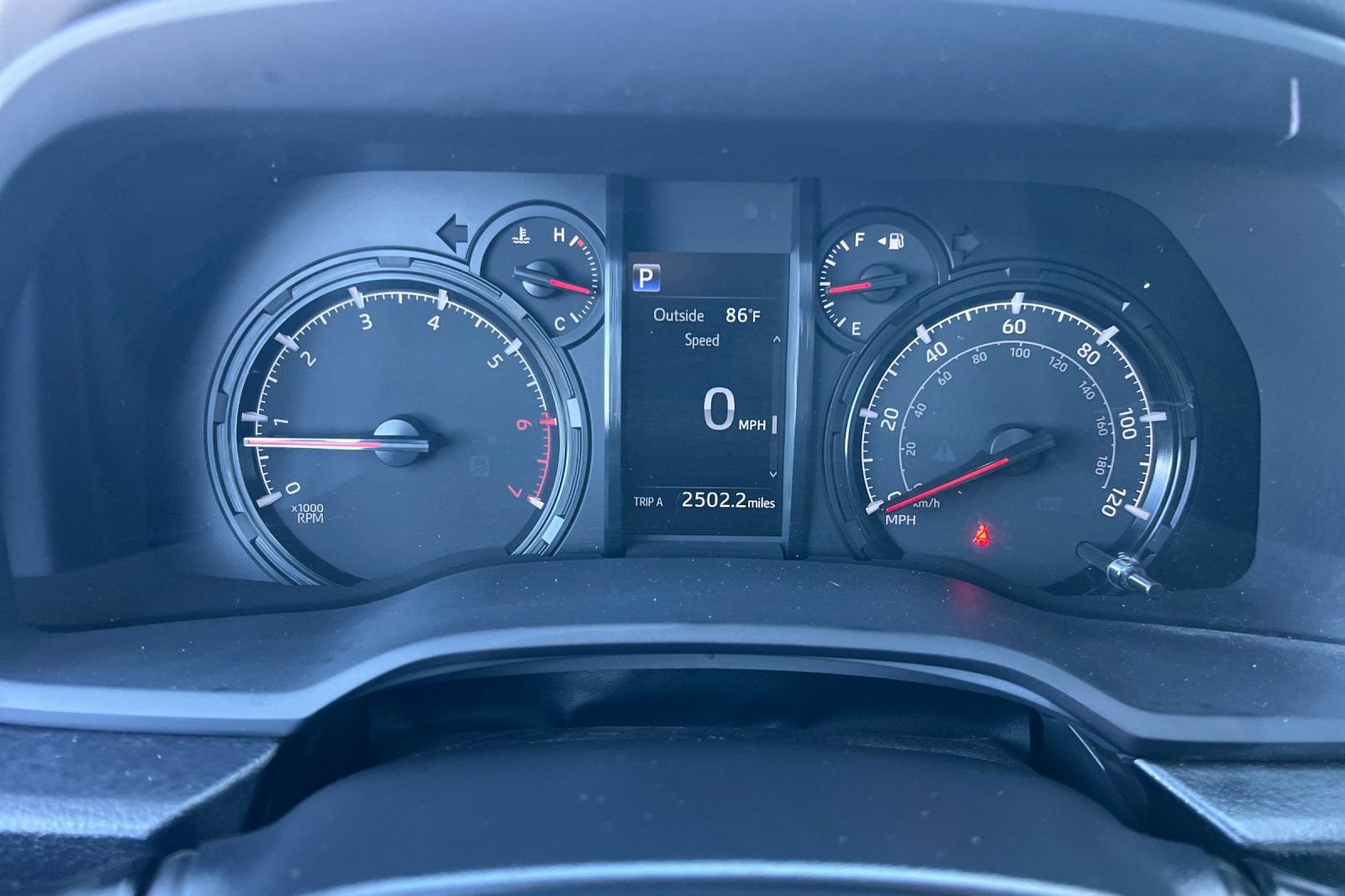 Used 2021 Toyota 4Runner SR5 Premium w/ Moonroof Package AWD/4WD image 26