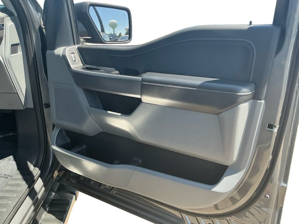 Used 2025 Ford F150 XLT w/ Equipment Group 301A Standard AWD/4WD image 17
