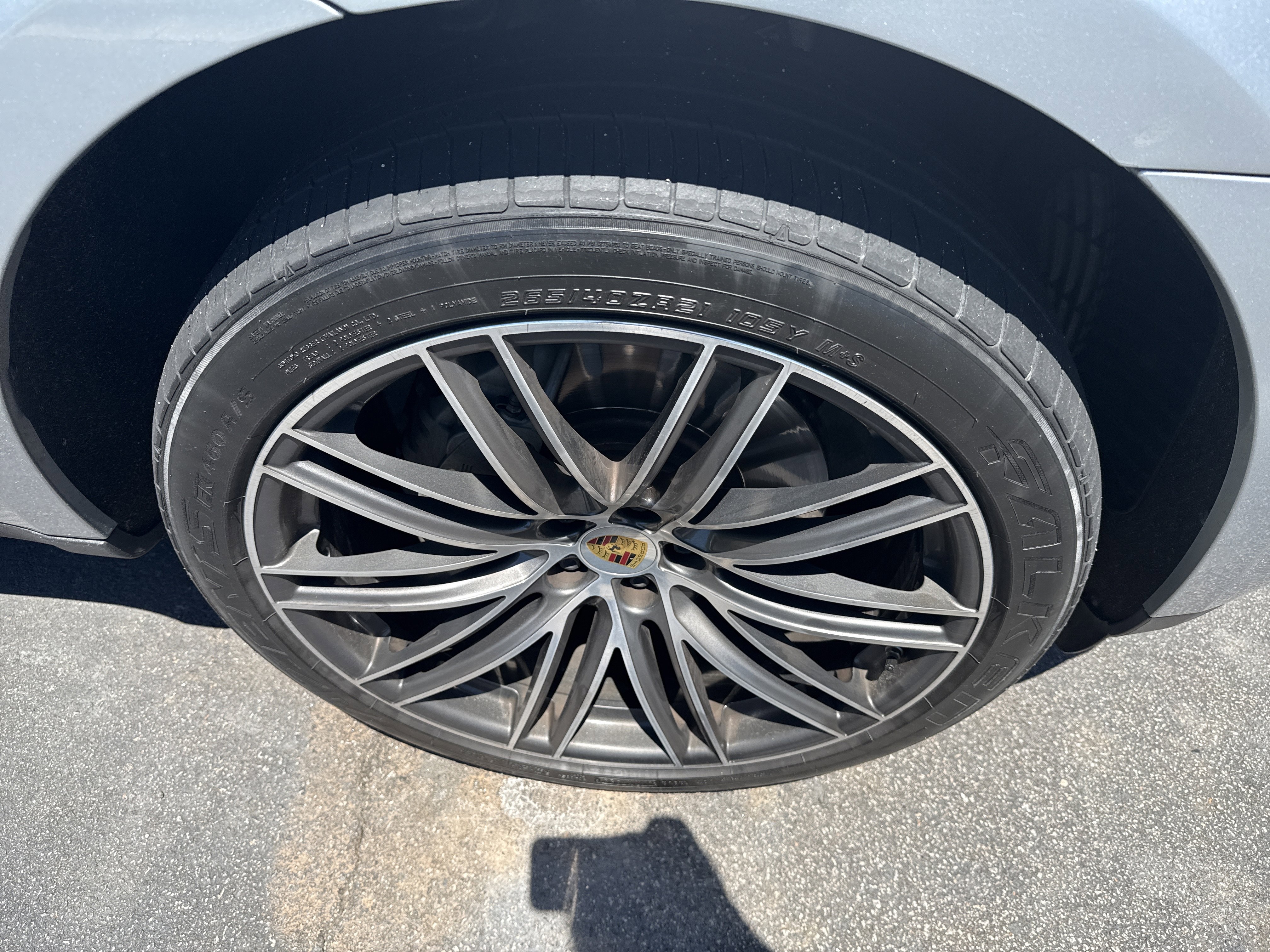 Used 2021 Porsche Macan S AWD/4WD image 10