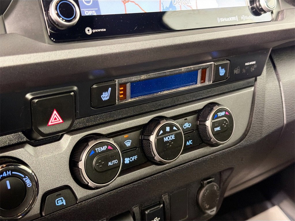 Used 2020 Toyota Tacoma TRD Sport image 15