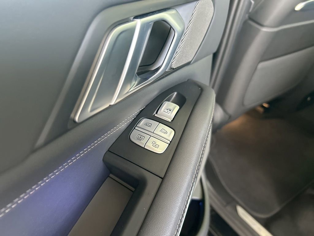 Used 2025 BMW X7 xDrive40i image 50