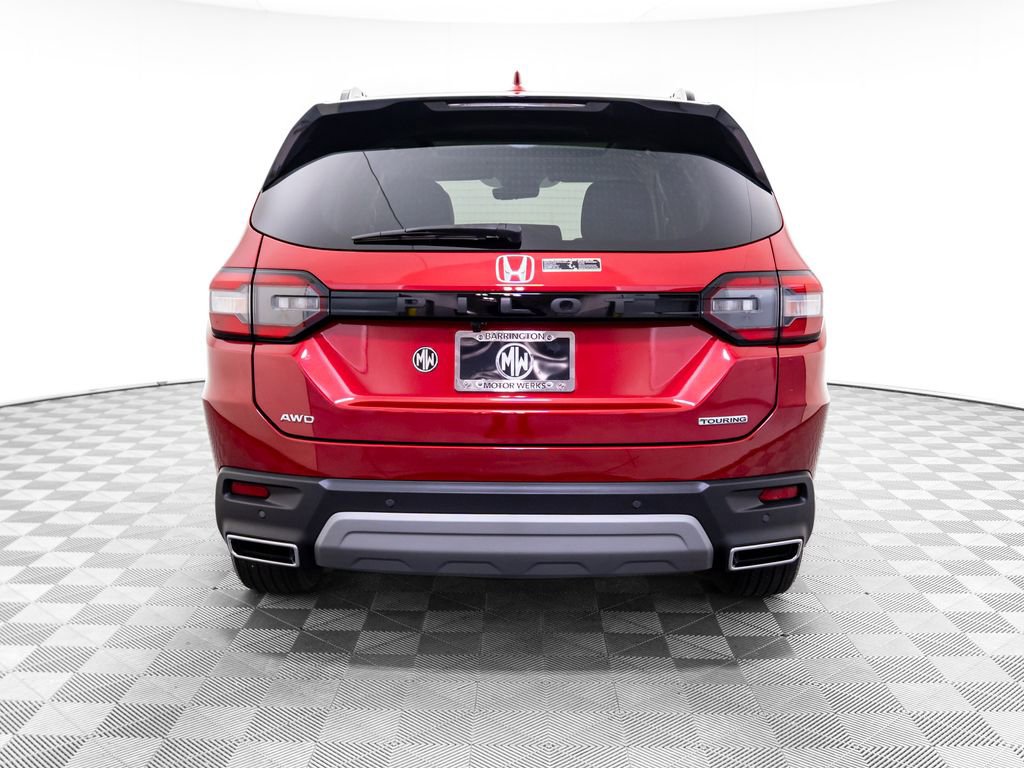 Certified 2025 Honda Pilot Touring image 5