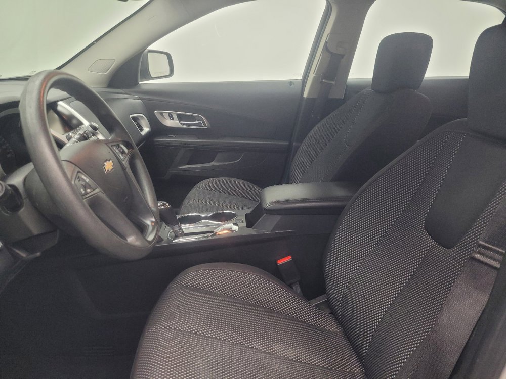 Used 2017 Chevrolet Equinox LS FWD image 17