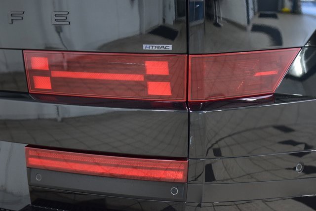 Used 2024 Hyundai Santa Fe Calligraphy image 15