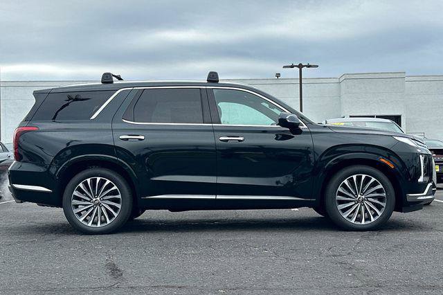 New 2025 Hyundai Palisade Calligraphy AWD/4WD image 3