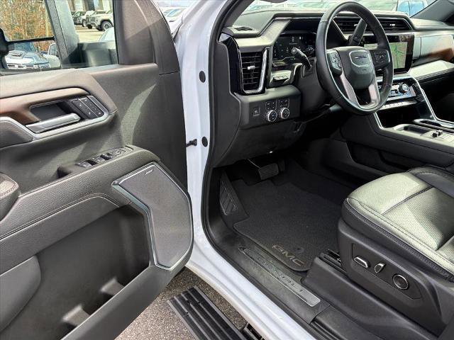 Certified 2025 GMC Sierra 2500 Denali w/ Max Trailering Package image 11