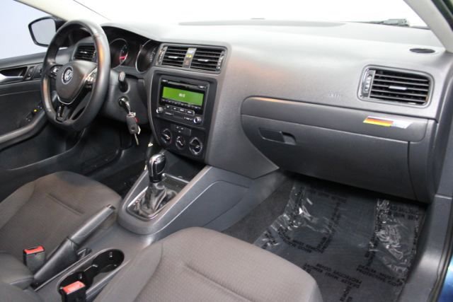 Used 2015 Volkswagen Jetta S FWD image 21