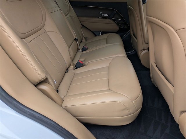 Used 2023 Land Rover Range Rover Sport SE image 17