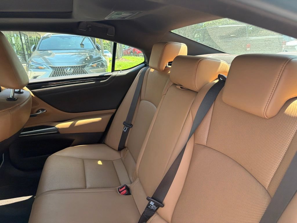 Used 2021 Lexus ES 350 w/ Premium Package FWD image 22