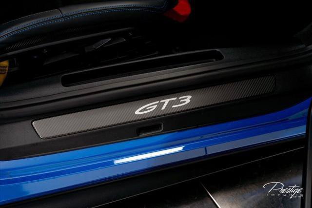 Used 2025 Porsche 911 GT3 RWD image 45