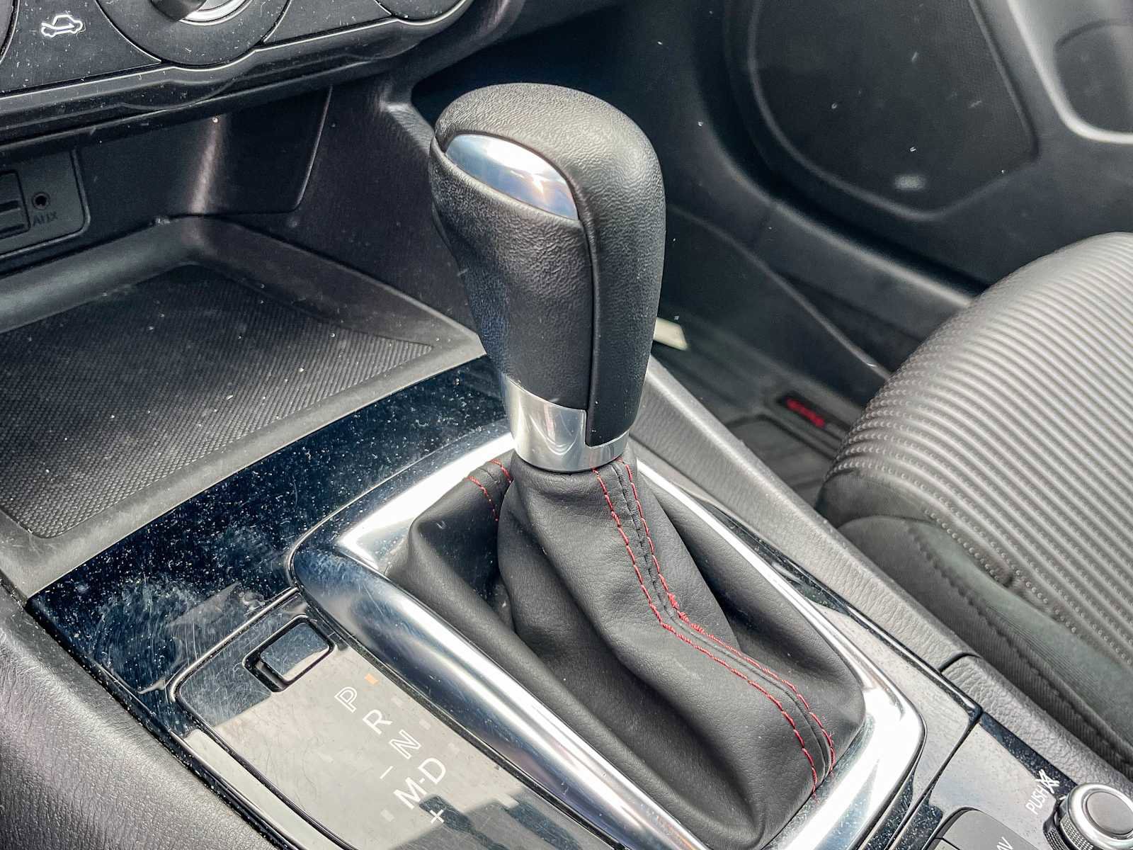 Used 2016 MAZDA MAZDA3 i Touring image 19