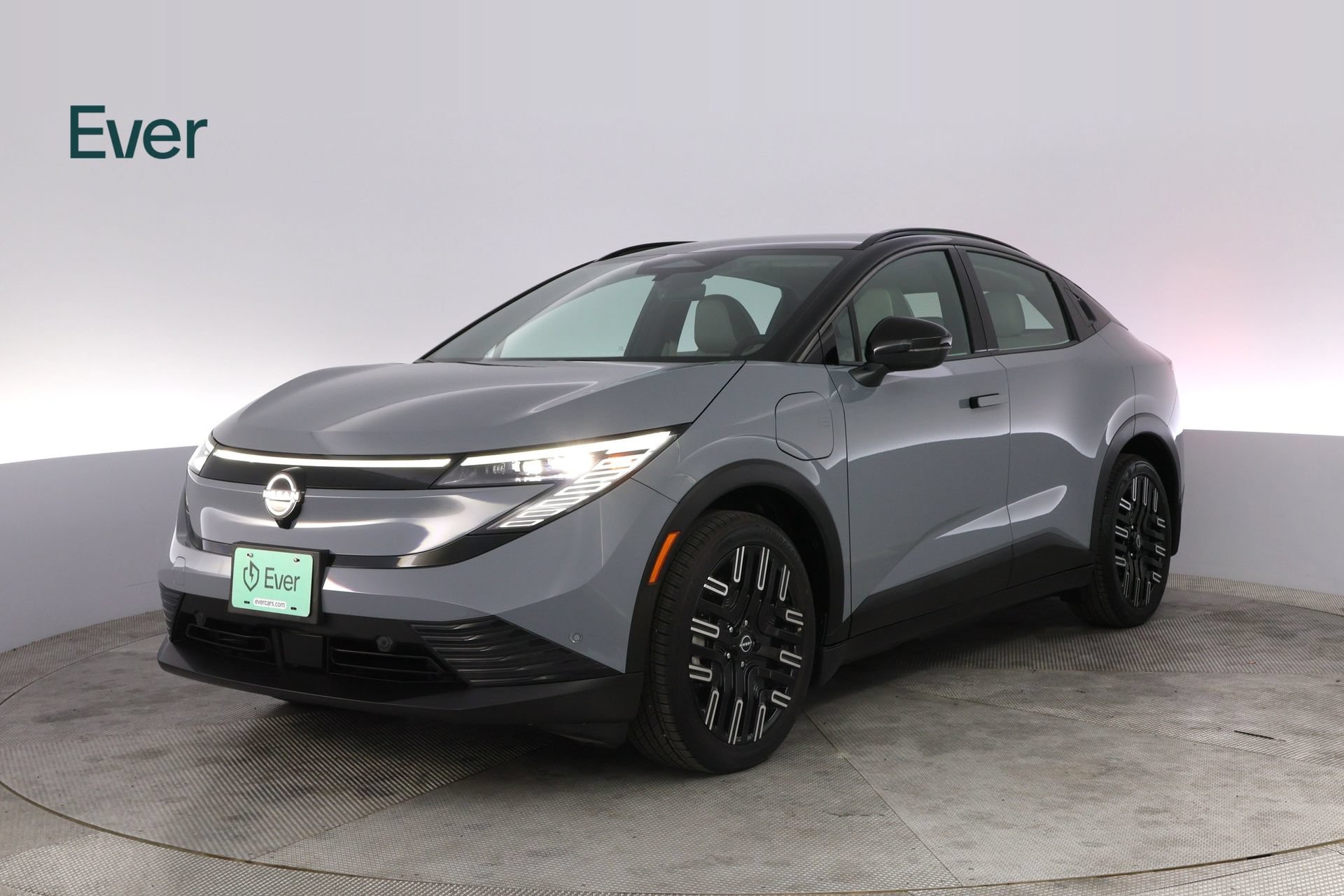 Used 2026 Nissan Leaf Platinum+ w/ Cargo Package (Platinum+) FWD image 2