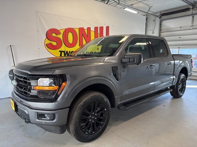 New 2025 Ford F150 XLT w/ Equipment Group 303A High