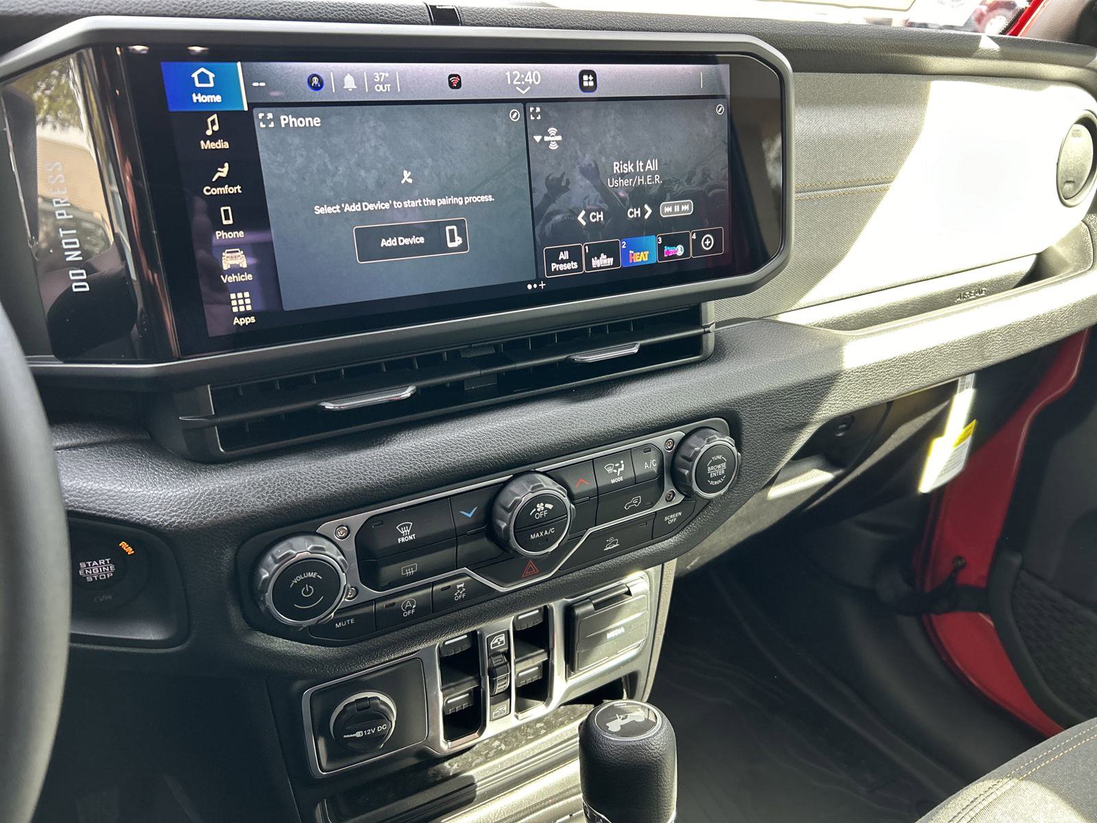 New 2025 Jeep Wrangler Sport S image 31