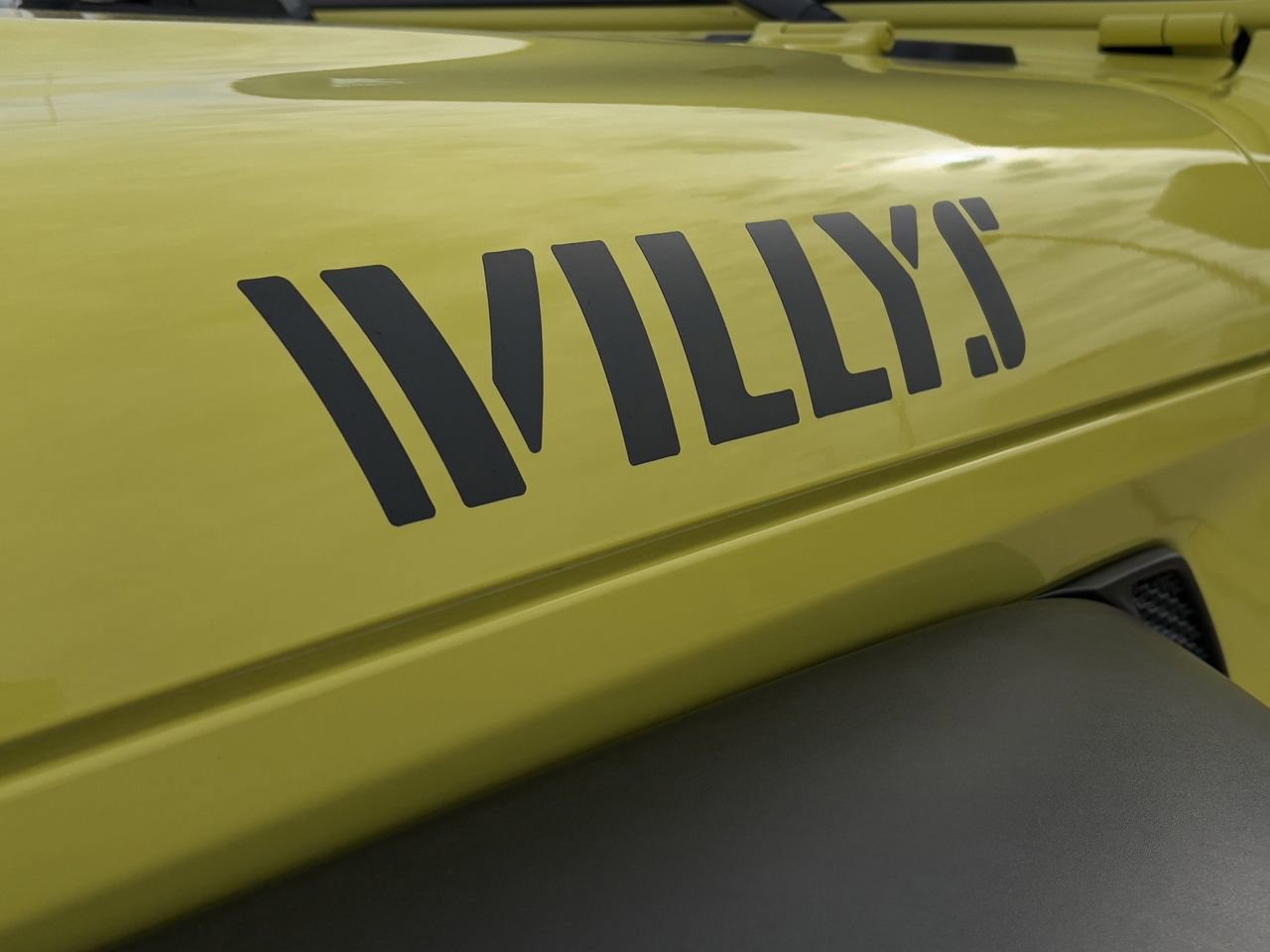 Used 2022 Jeep Wrangler Willys image 12